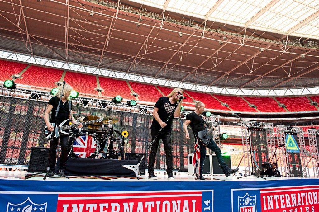 Def Leppard rehearsing for NFL London game September 2014