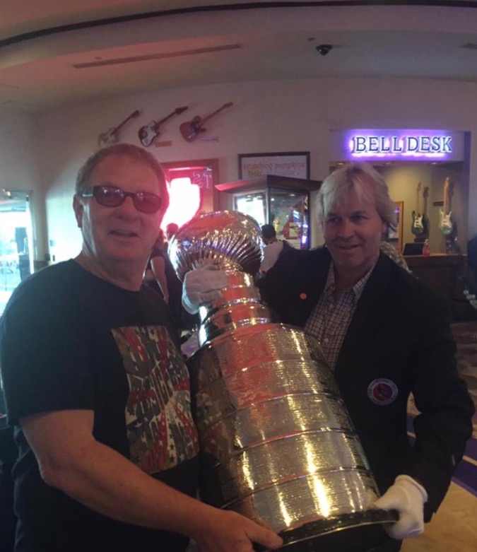 Warwick Stone with the Stanley Cup at Hard Rock Hotel, Las vegas 2016
