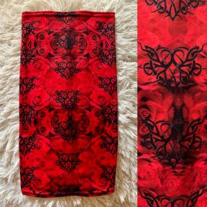 ICJUK Bed of Roses Thorn Heart Exclusive All-Over Print Neck Gaiter
